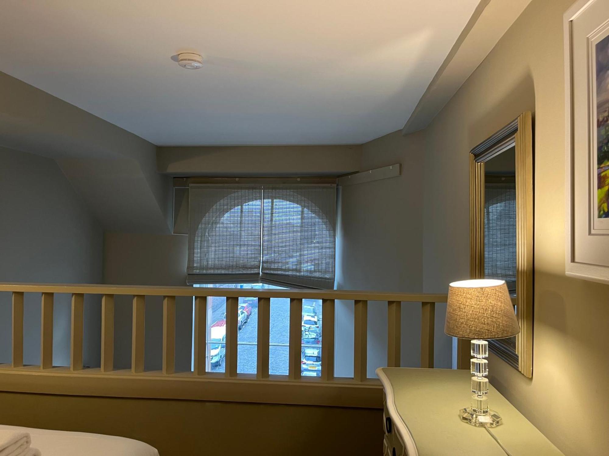 Drummond Apartment Единбург Екстериор снимка